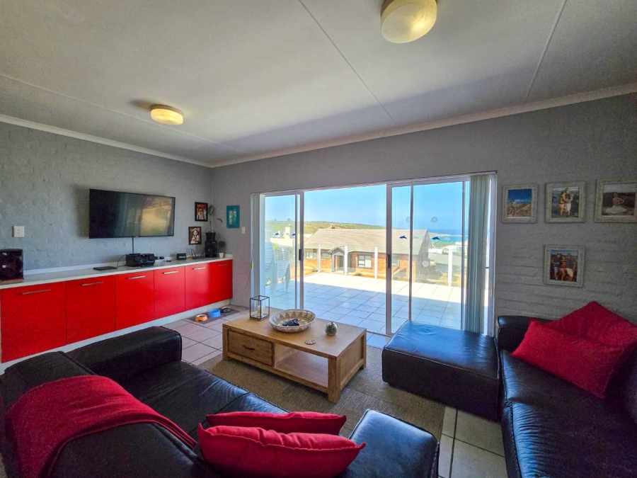 4 Bedroom Property for Sale in Jongensfontein Western Cape